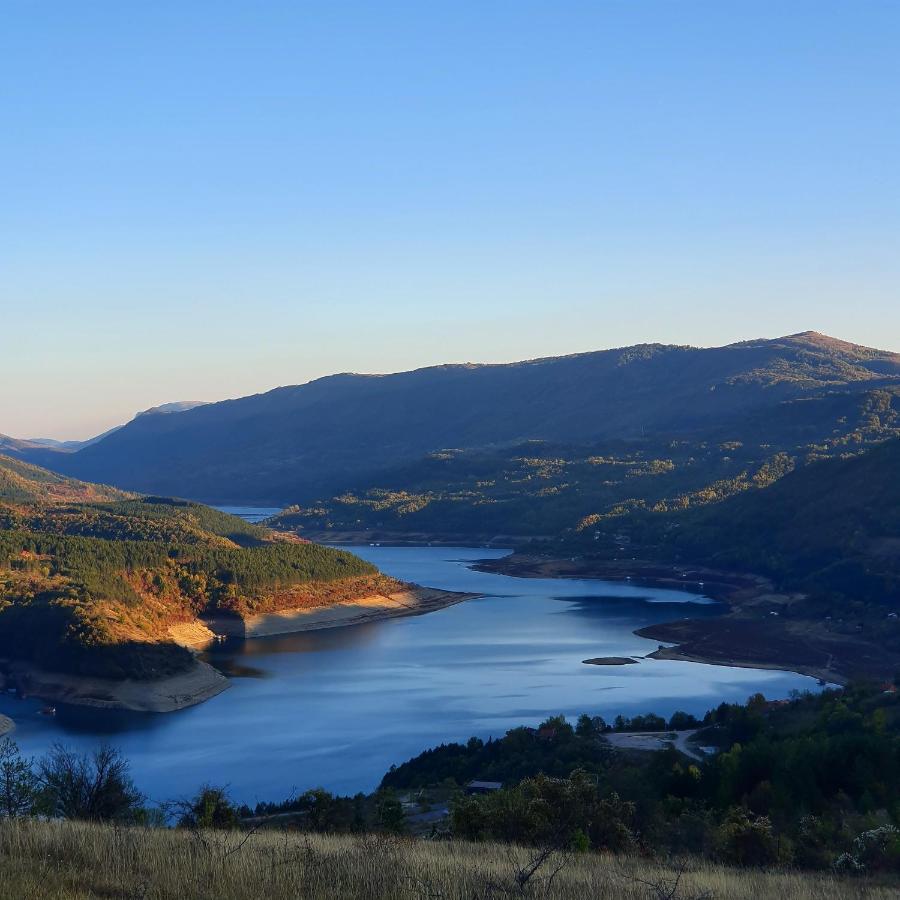 Vila Nemir Zavojsko Jezero 피로트 외부 사진