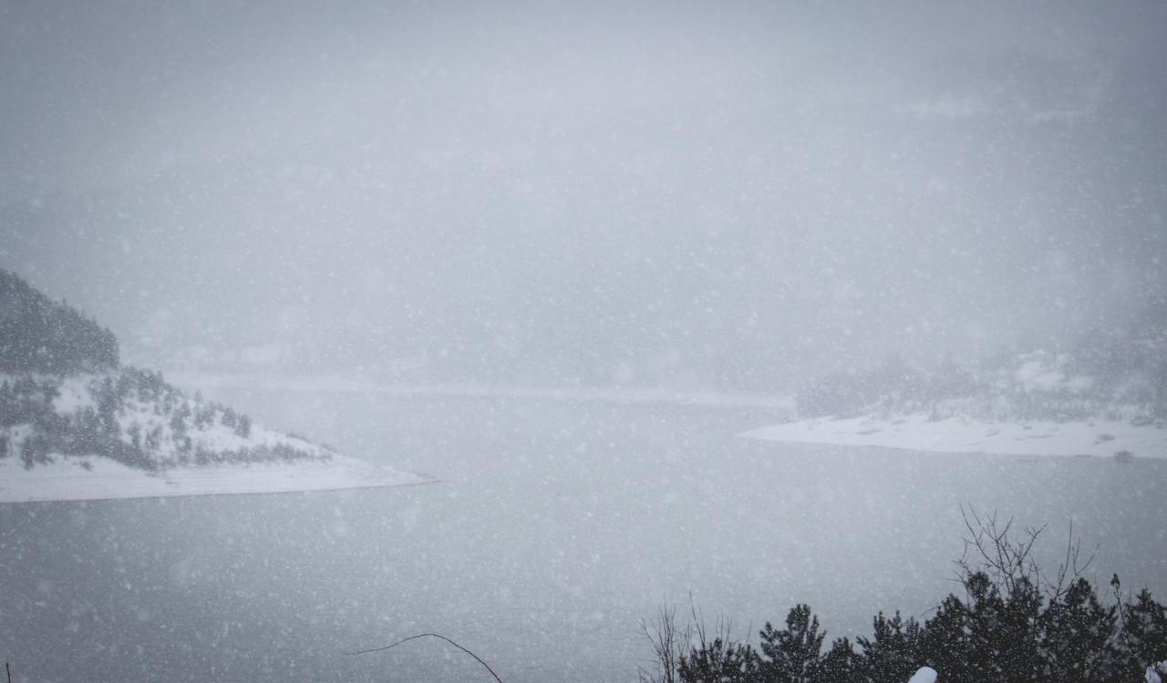 Vila Nemir Zavojsko Jezero 피로트 외부 사진
